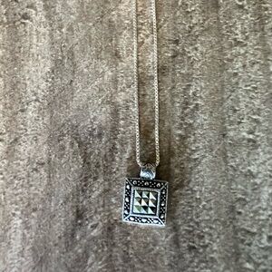 Vintage Marcasite Sterling Silver Square Nevklace